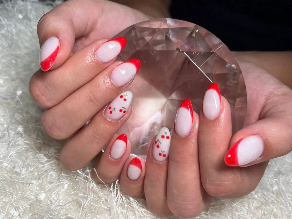 ネイル 長さ出し フレンチネイル ジェルネイル グラデーション 韓国ネイル ハンドネイル Nail&eye Belire 新宿のネイルデザイン