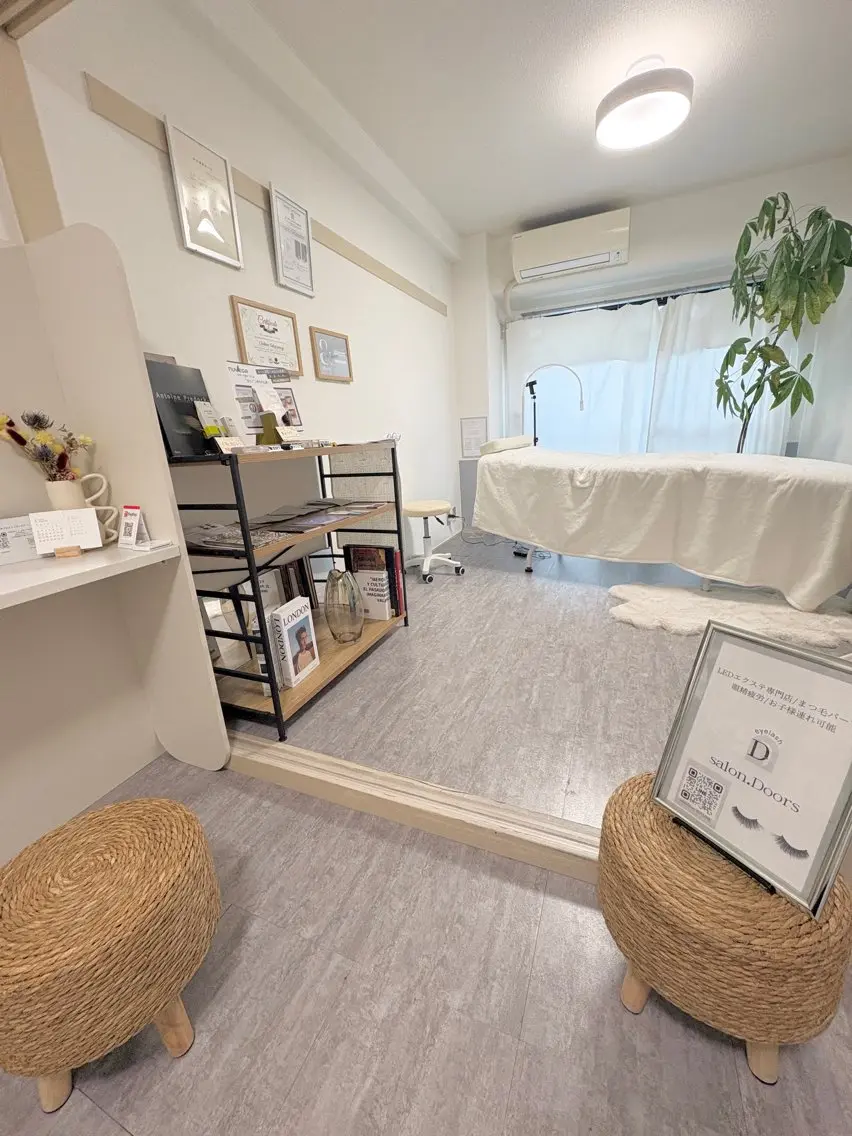 マツエク・マツパ マツエク LEDエクステ専門 淀川区Doorsのマツエク・マツパデザイン