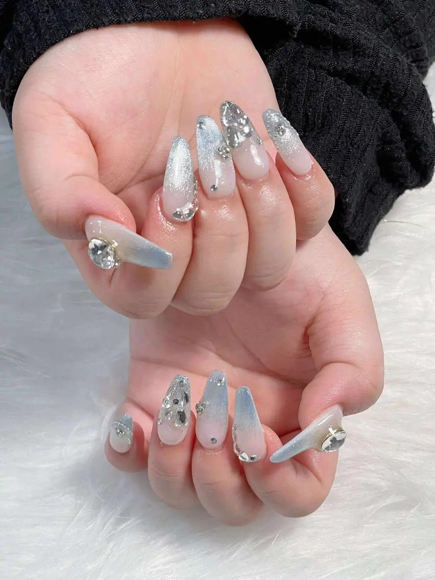 ネイル Hin Hana Nailのネイルデザイン