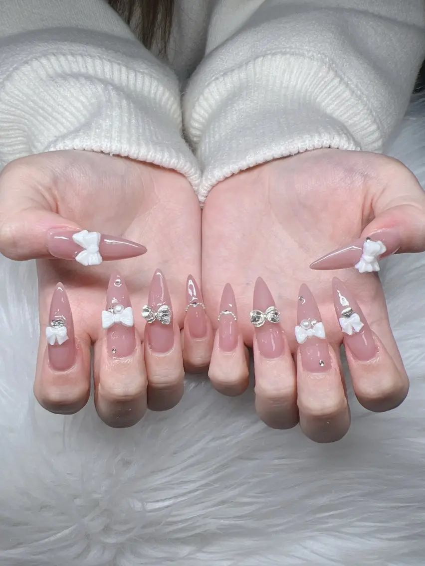 ネイル ハンドネイル Lee Nails チップ長さだし専門店のネイルデザイン