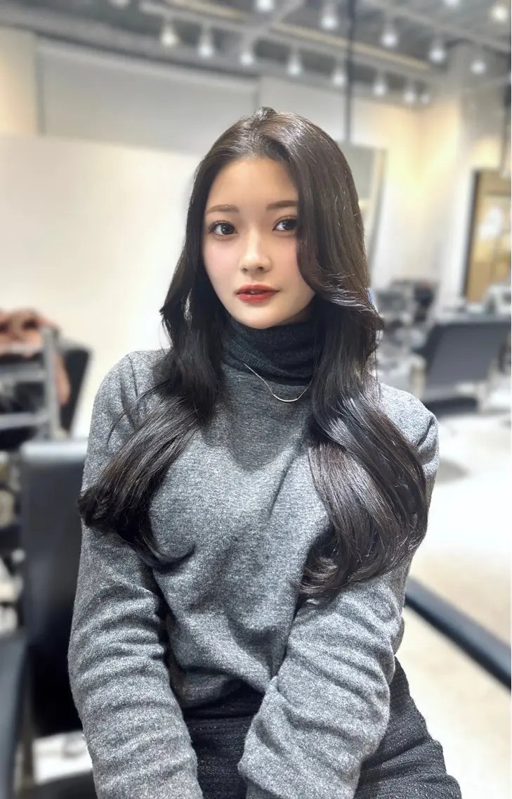 ロング カラー 中根 壮一朗のヘアスタイル