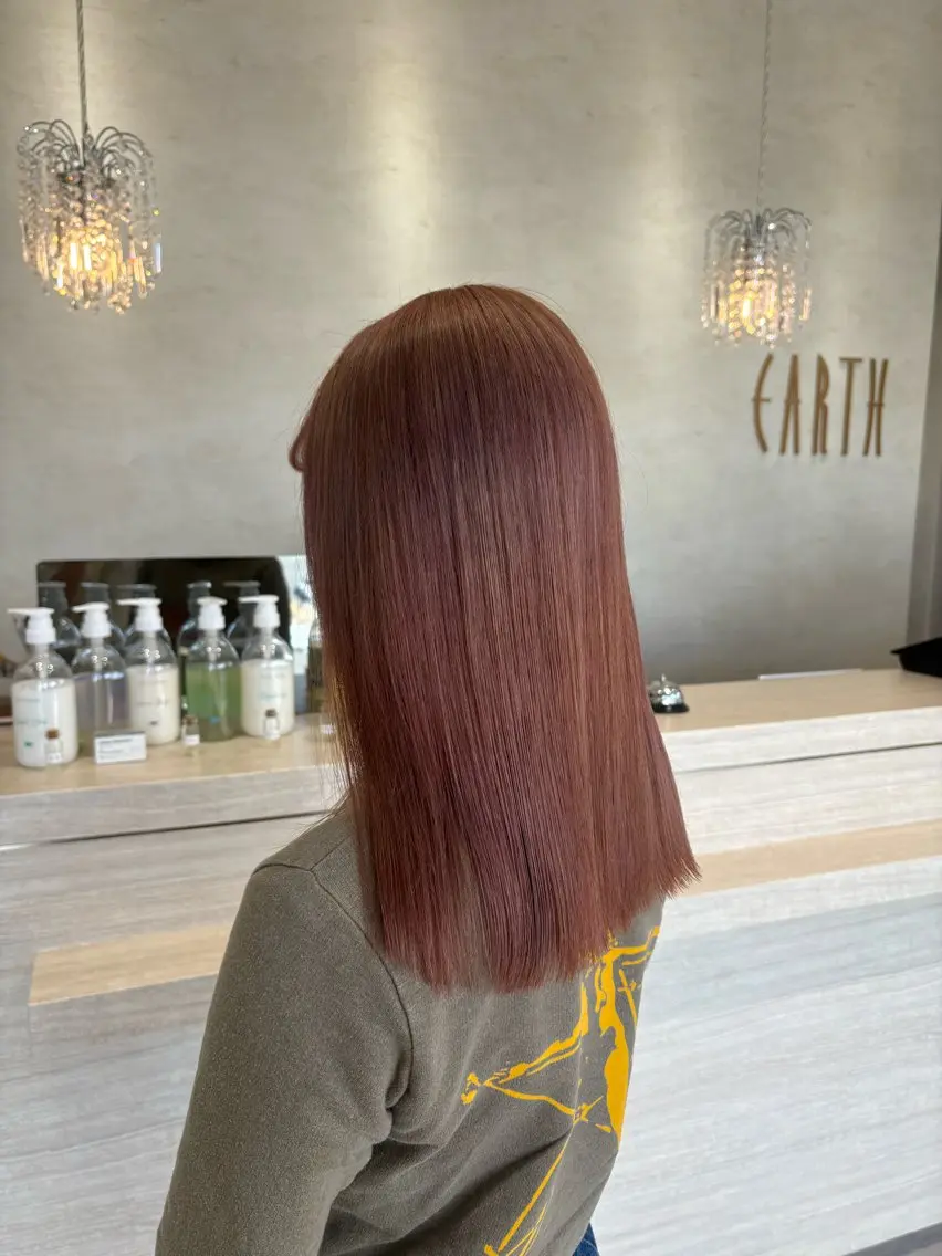 セミロング かな🎀 ぷるカラー/エクステのヘアスタイル