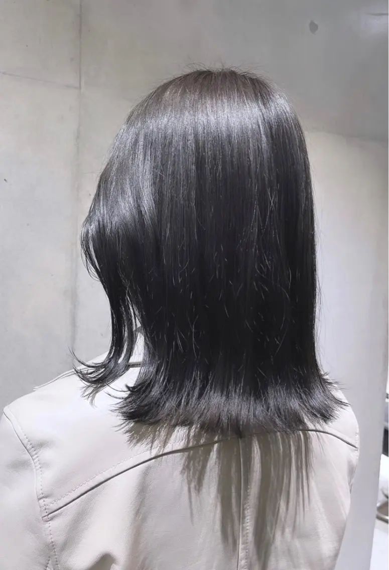 セミロング カラー カット ヘアカラー トリートメント 🌫️大人韓国ヘア 🌫️naoyaのヘアスタイル