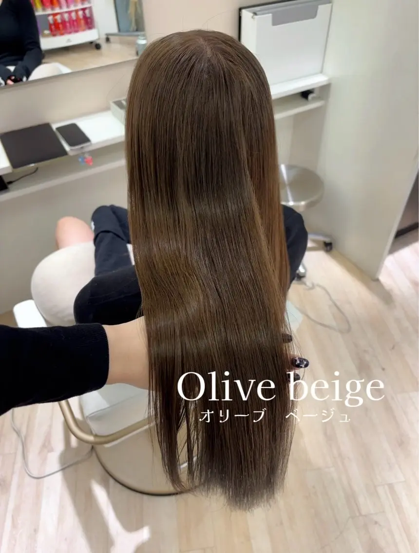ロング カラー ヘアカラー ParveMix 岡本えりかのヘアスタイル