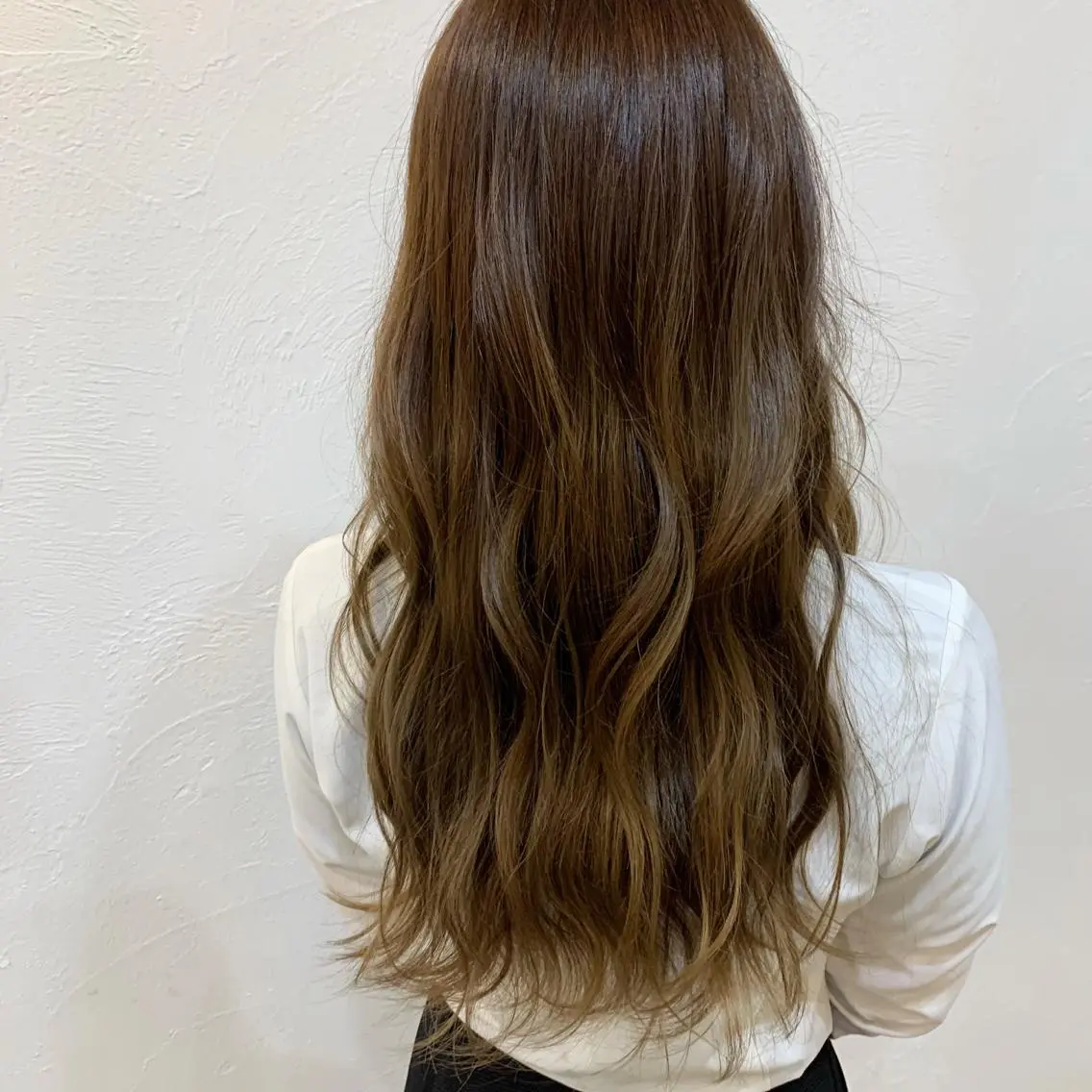 カラー オリーブカラー mia over hairのヘアスタイル