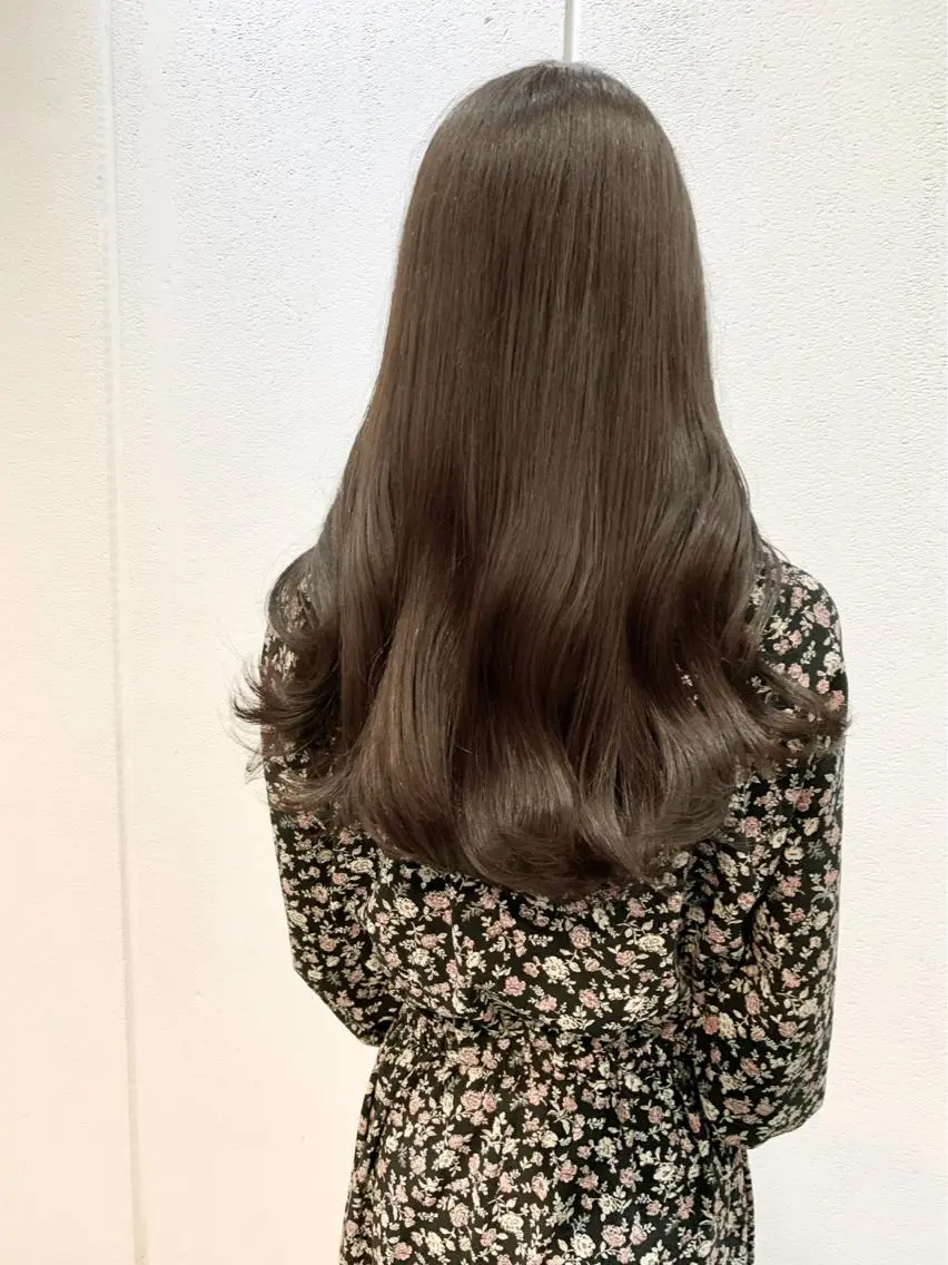 【❣️ミニモ限定❣️】小顔カット&INOAオイルグロスカラー&トリートメントの写真