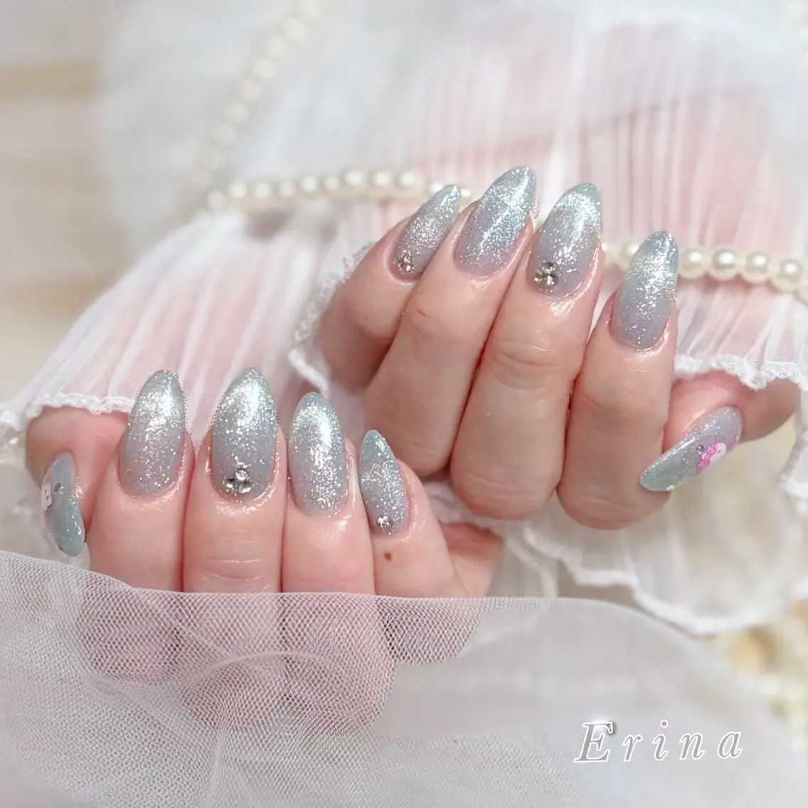 ネイル Erina🐱 フィルイン💅パラのネイルデザイン