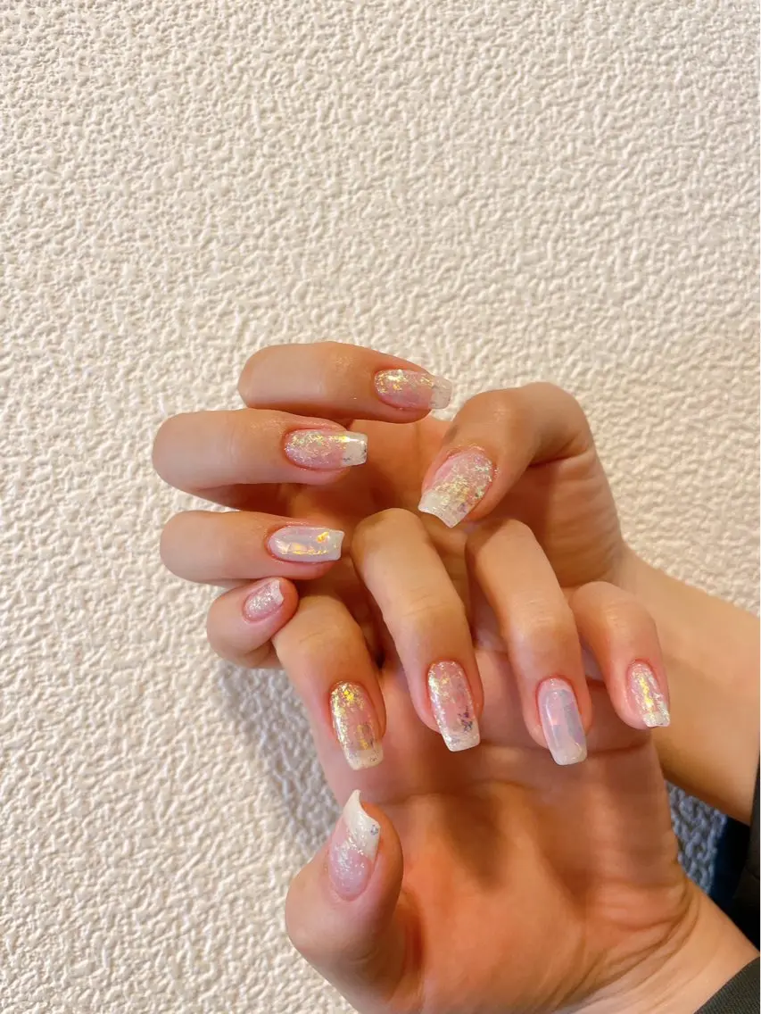ネイル オーロラネイル フットネイル フレンチネイル ジェルネイル 韓国ネイル ハンドネイル mogunail &blowのネイルデザイン