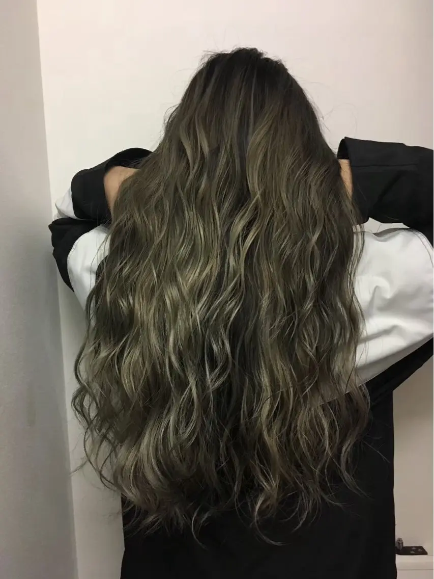 カラー ヘアカラー しゅんぴ〜 clan＆lossのヘアスタイル