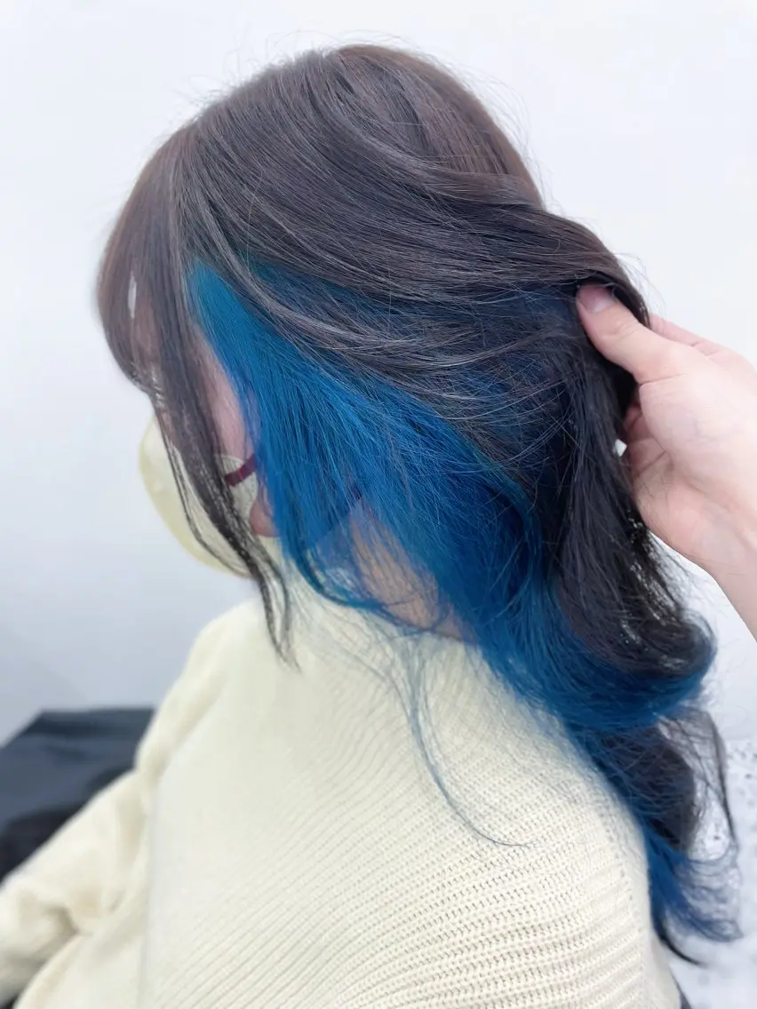 💙デザインカラー➕全体カラー(ブリーチ込み）の写真