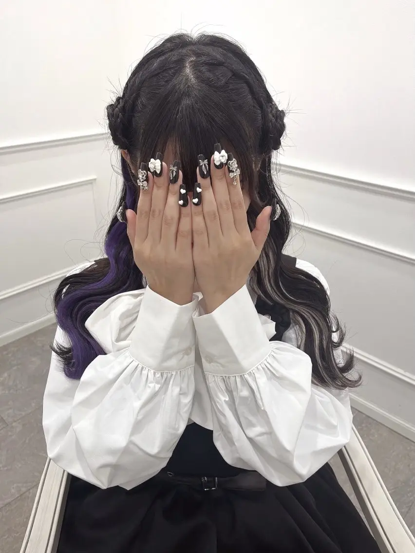 ロング ヘアアレンジ 新井 凪のヘアスタイル