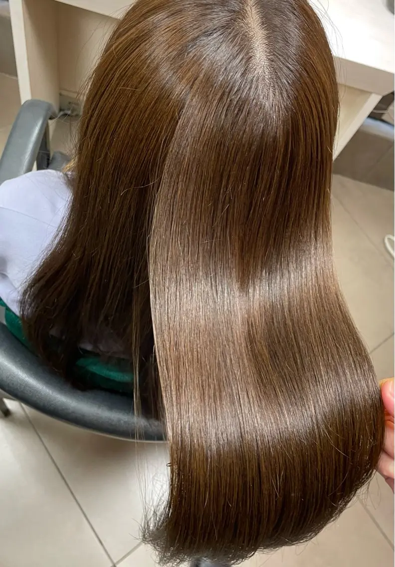 💡【梅雨対策】サラツヤ質感チェンジ！カット＋縮毛矯正の写真