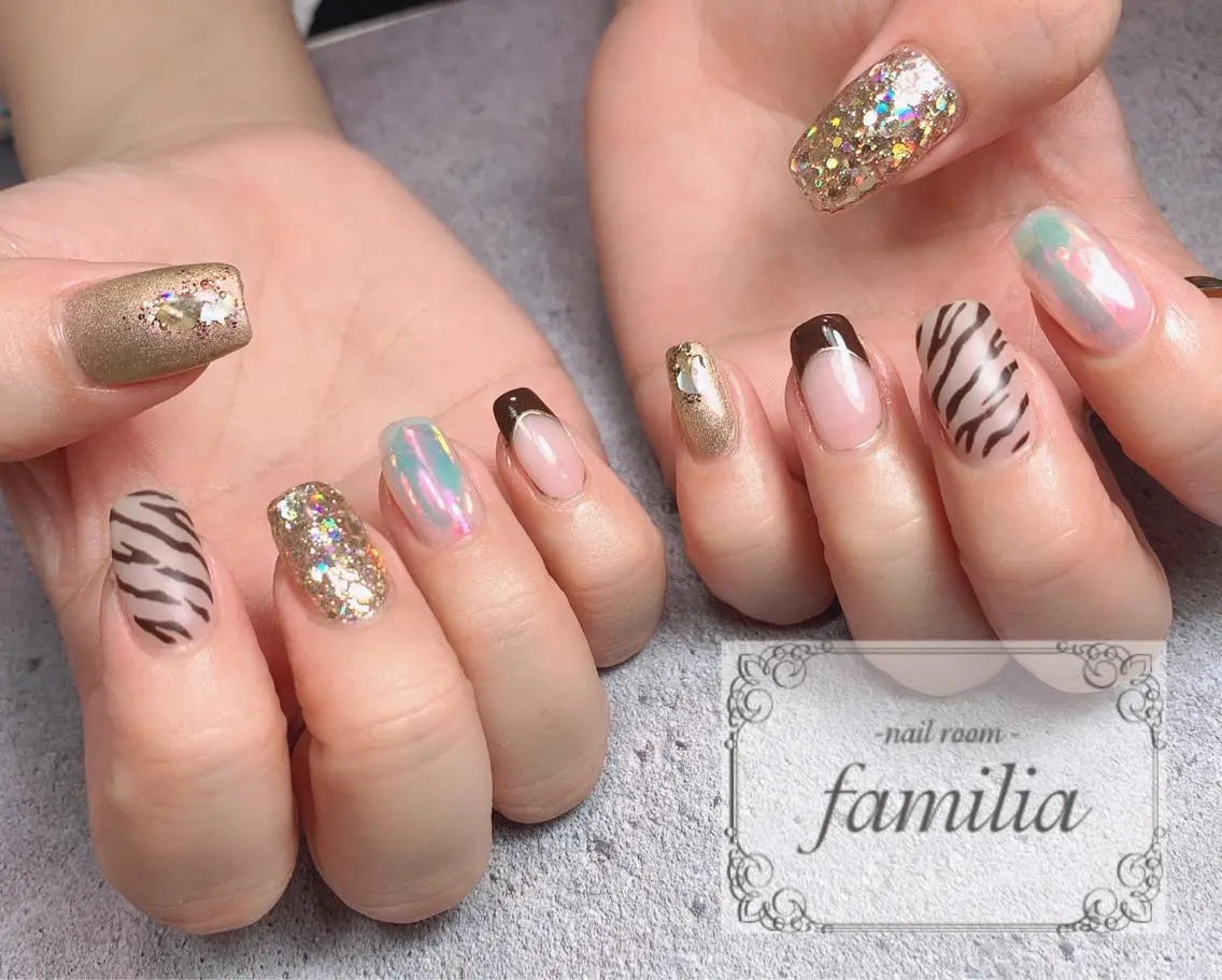ネイル ハンドネイル -nailroom- familiaのネイルデザイン