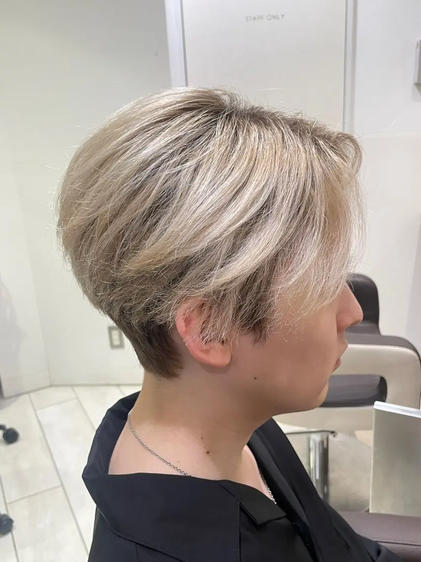 ショート 小村 侑生のヘアスタイル