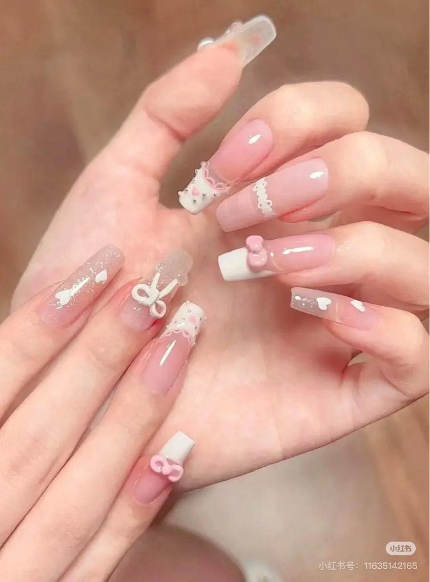 ネイル 成人式 ジェルネイル ネイルチップ ハンドネイル MoMoA Nail ネイル長さ出し専門店のネイルデザイン