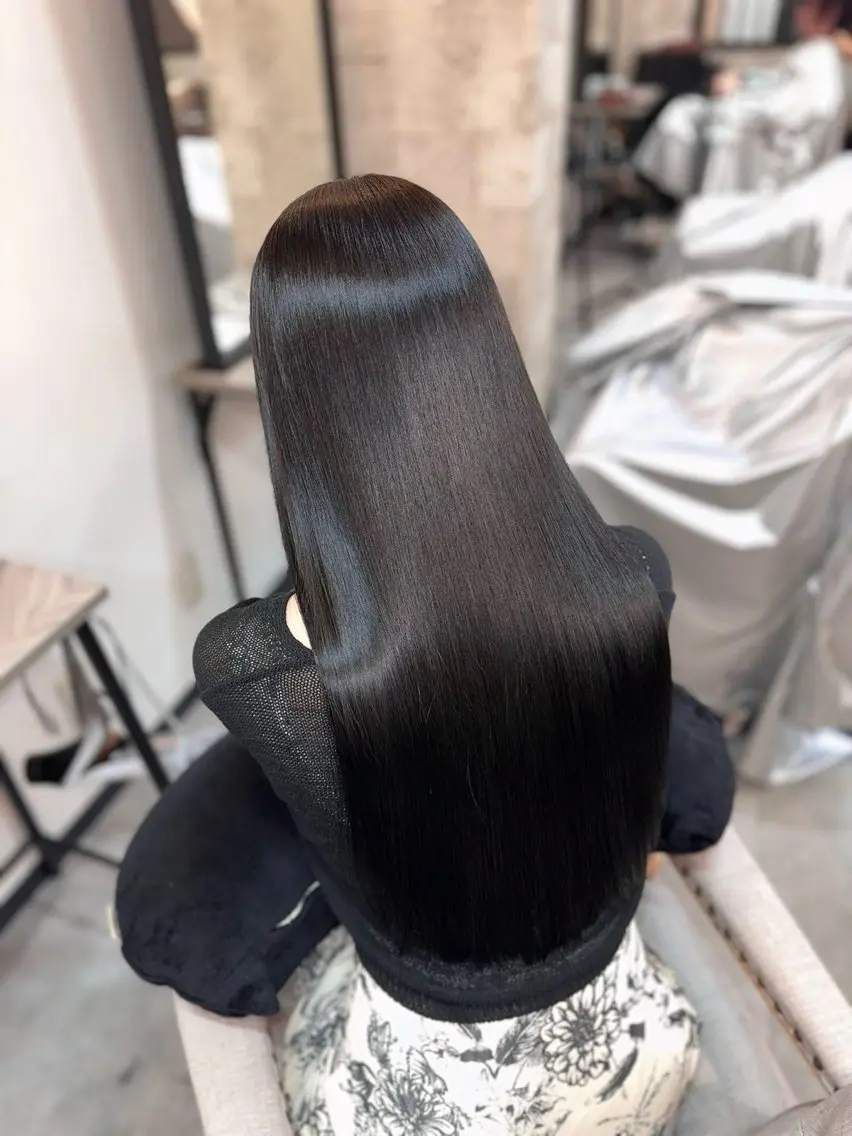 トリートメント Hinata うる艶ヘアのヘアスタイル