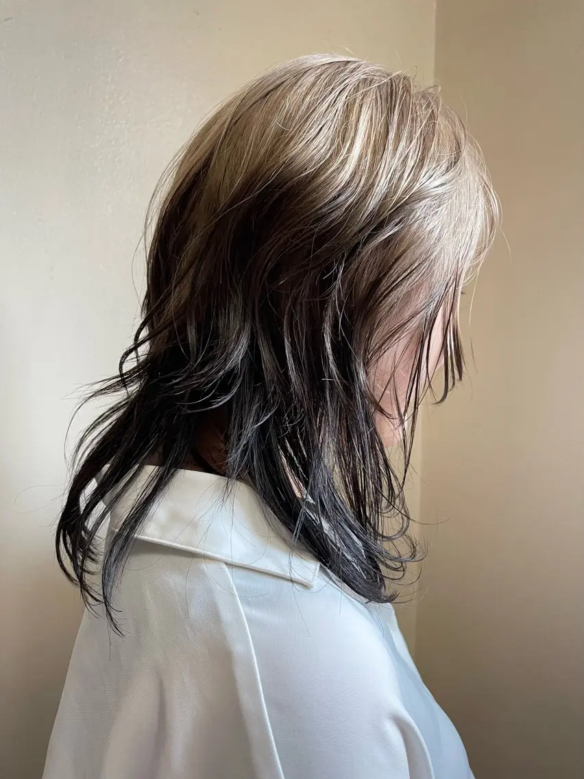 セミロング カラー ブリーチ カット ヘアカラー トリートメント ヘアセット 安部佑哉/ハイトーン /レイヤー/ブリーチのヘアスタイル