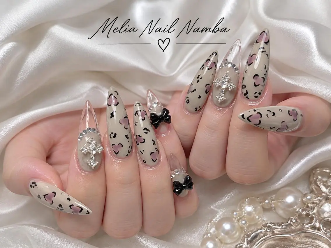 ネイル Melia Nailsのネイルデザイン