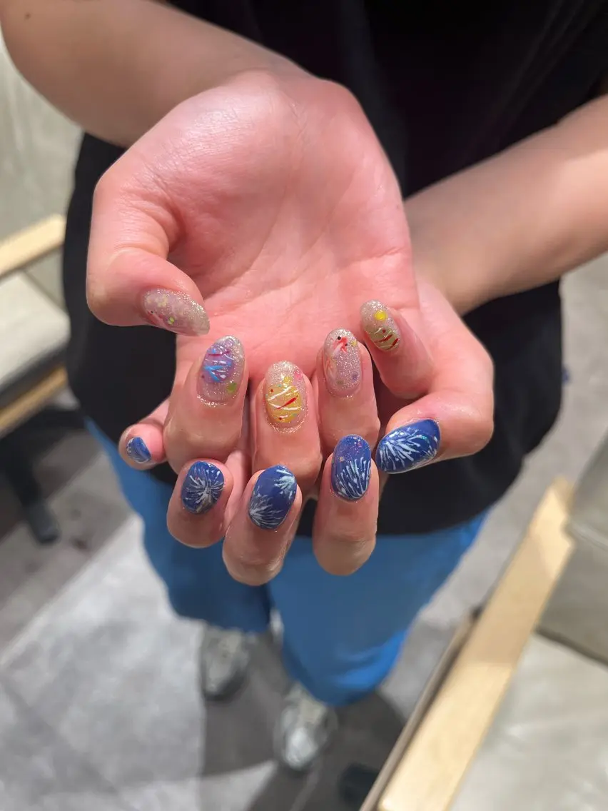 ネイル ハンドネイル ハイトーン🦄ネイル 💞のぶちのネイルデザイン