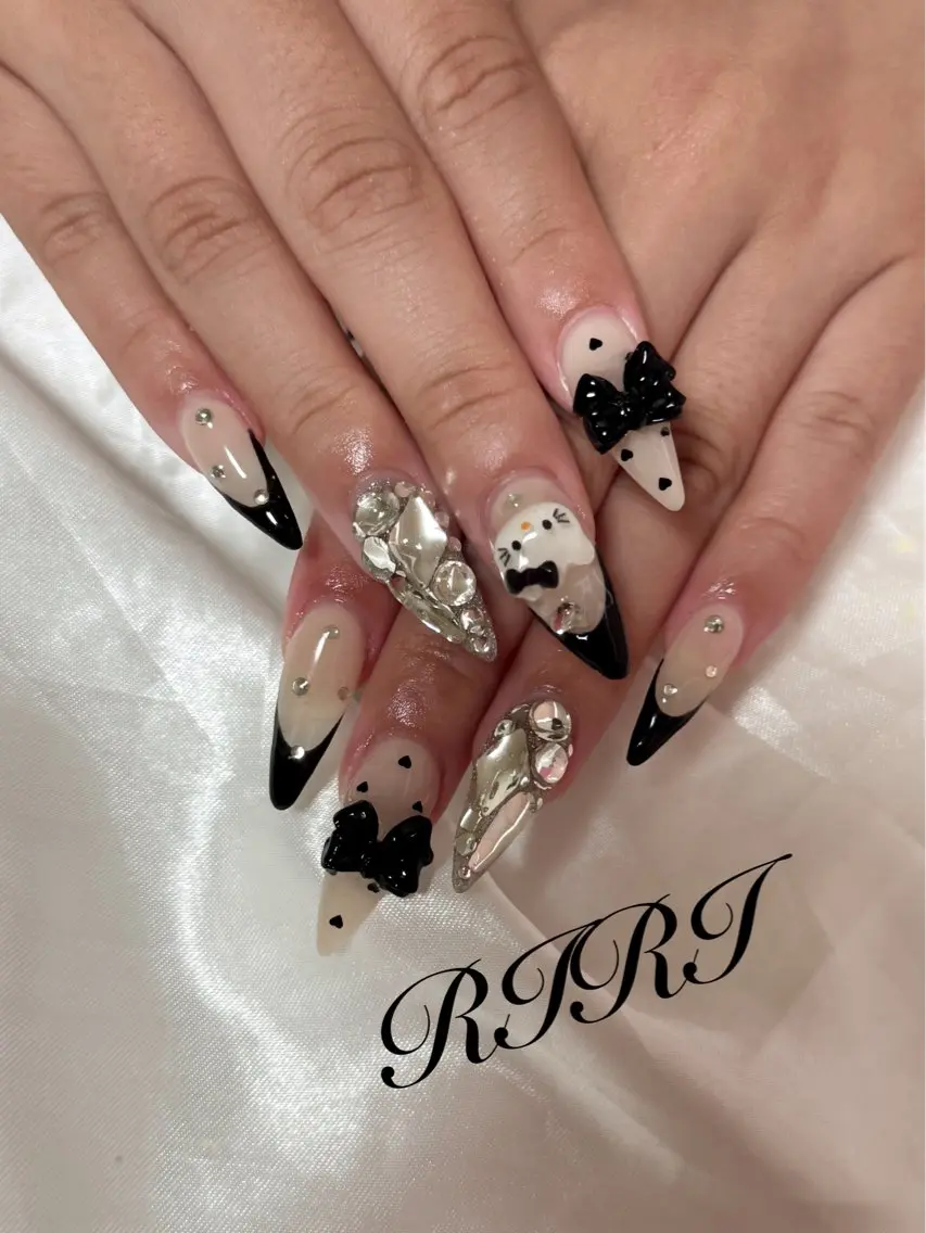 ネイル フレンチネイル ジェルネイル ロングネイル スカルプネイル シンプルネイル ハンドネイル riri オーナーのネイルデザイン