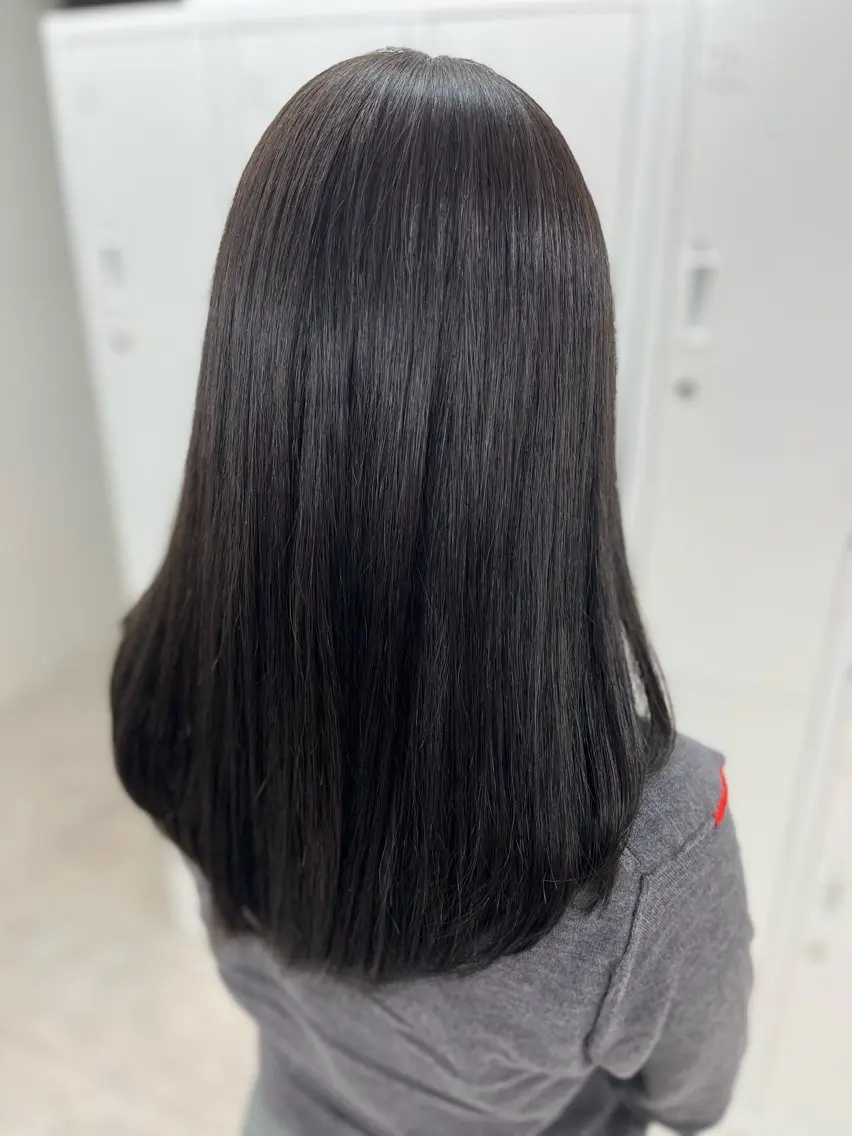 ロング カラー 黒髪 バイオレットカラー カット ヘアカラー トリートメント 🫧ぷる艶カラー🫧 Yuubi🦩のヘアスタイル