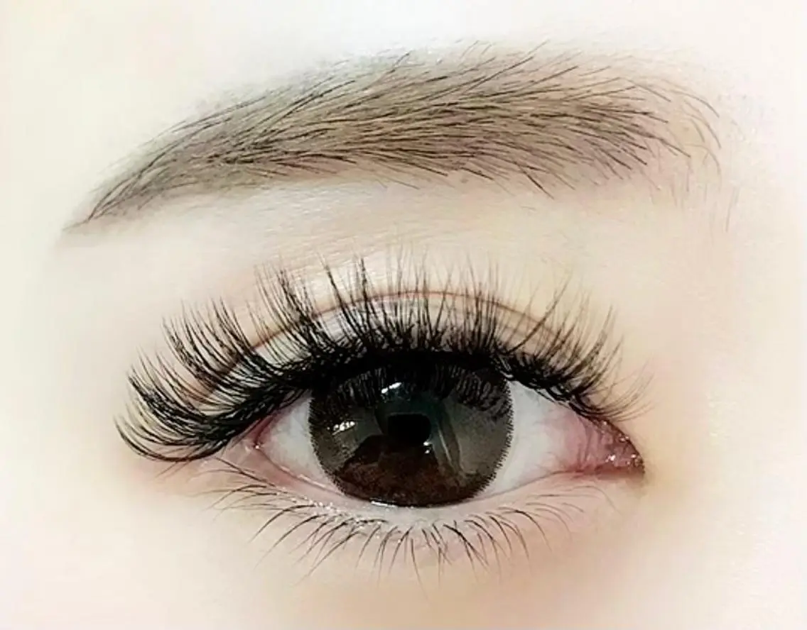 マツエク・マツパ plume eyelashのネイルデザイン