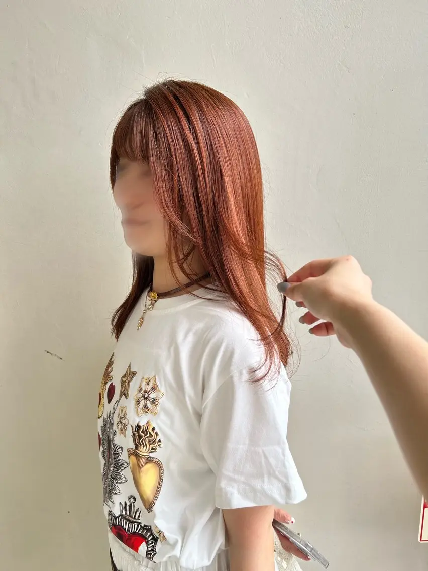 セミロング ヘアカラー 山口 朔弥のヘアスタイル