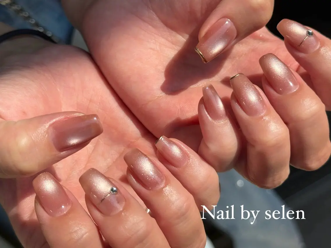 ネイル ミラーネイル ストーンネイル ハンドネイル Nail by selenのネイルデザイン