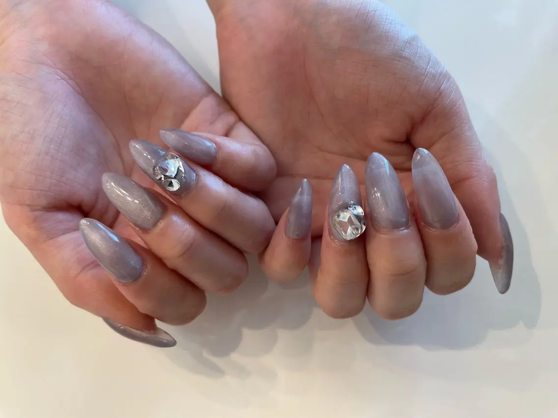 ネイル ♡ビジュール♡ NAIL &まつ毛のマツエク・マツパデザイン