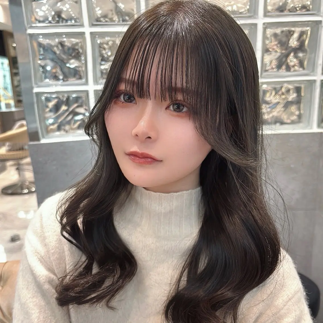 セミロング カット ヘアカラー トリートメント 顔周り\エクステ\ 透明感カラー\まりんのヘアスタイル