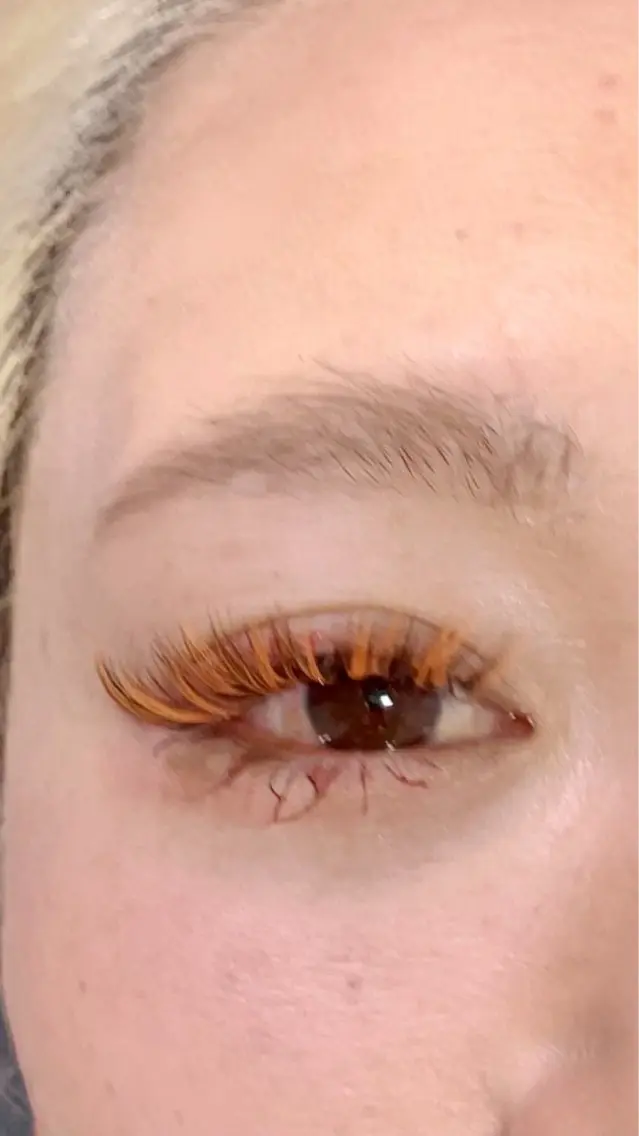 マツエク・マツパ 付け放題 カラーマツエク ボリュームラッシュ linda lashesのマツエク・マツパデザイン