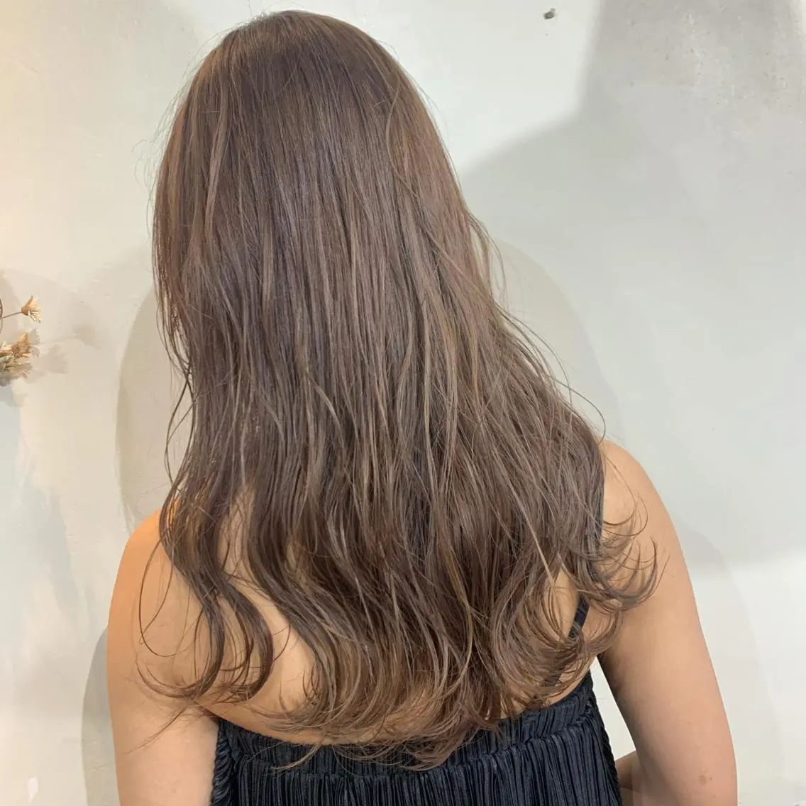 セミロング カラー カット ヘアカラー トリートメント 一ノ瀬 暁のヘアスタイル