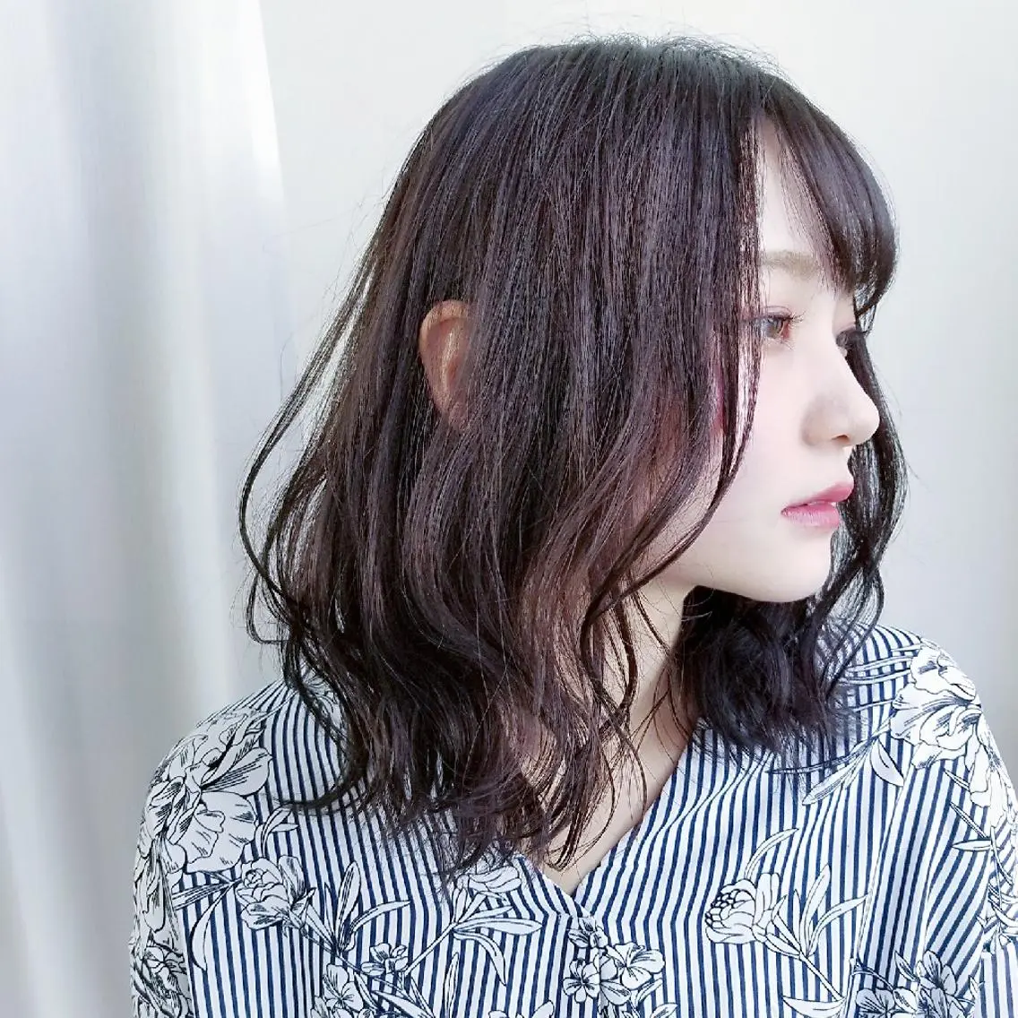 ミディアム カラー 伊藤 功士のヘアスタイル