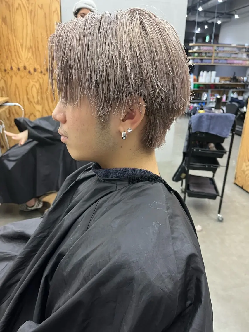 ショート カラー メンズ メンズブリーチ ベージュカラー ブリーチ ホワイトベージュ カット ヘアカラー トリートメント メンズ支持率NO.1 マサキのヘアスタイル
