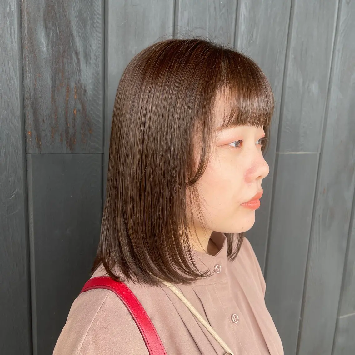 ミディアム カラー ベージュカラー カット ヘアカラー 三好 達也のヘアスタイル