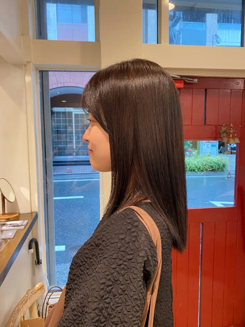 セミロング カラー 透明感カラー ヘアカラー ソノダ リコのヘアスタイル