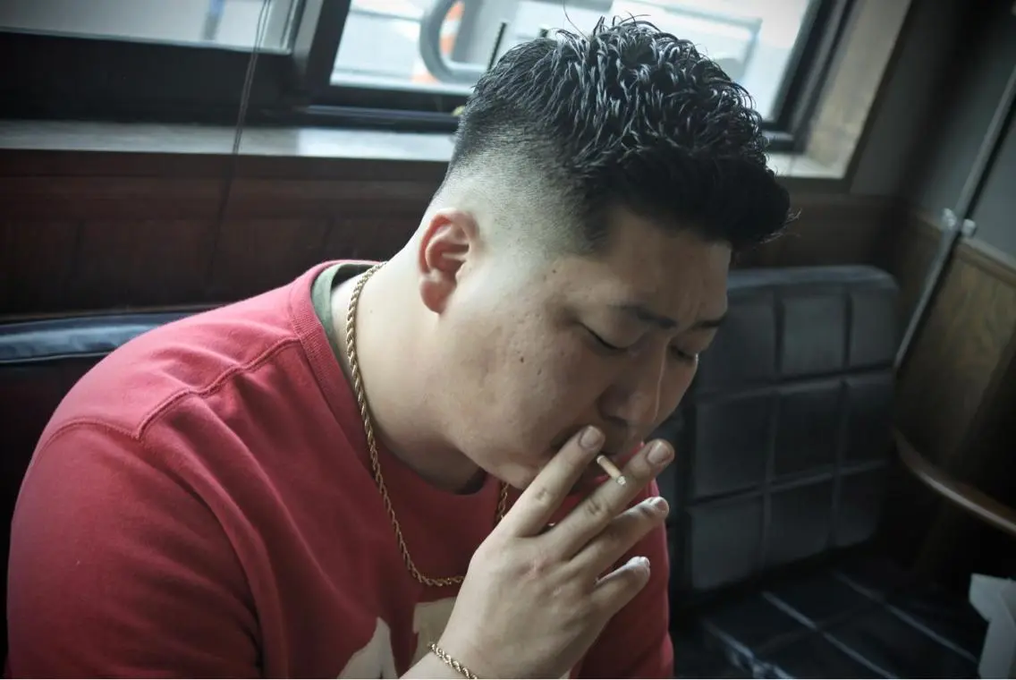 メンズ フェードカット メンズパーマ 濡れパン スキンフェード スペインカール 平山 翔也のヘアスタイル