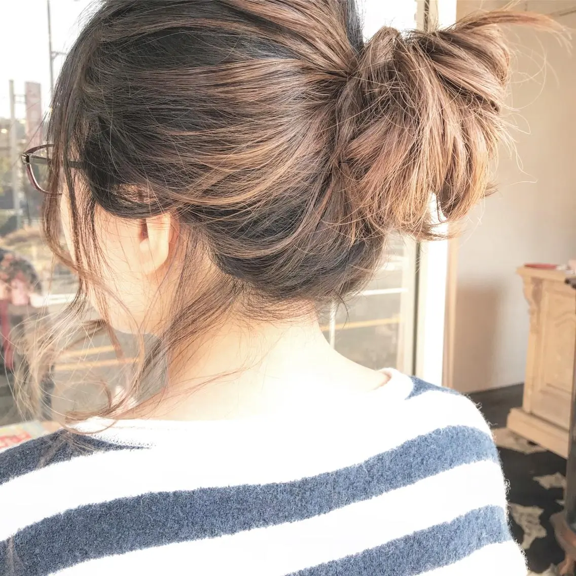 セミロング カラー ヘアアレンジ バレイヤージュ ベージュカラー ブリーチ グラデーションカラー ハイライトカラー Mariana/ 鶴原-ハイライトのヘアスタイル