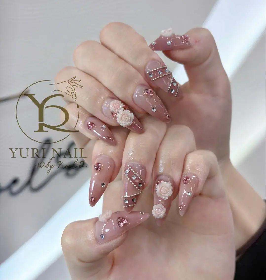 ネイル チークネイル フットネイル フレンチネイル グラデーション キラキラネイル YURI Nail NARITAのネイルデザイン