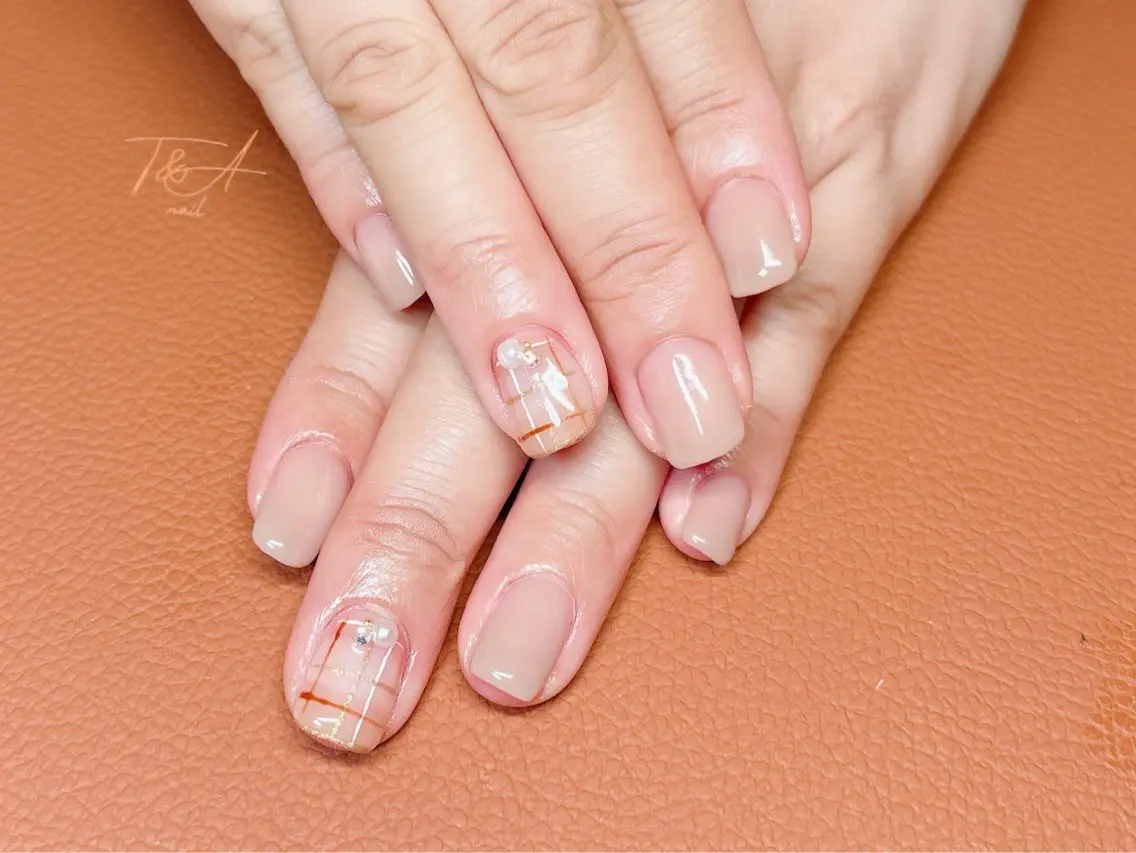 ネイル ジェルネイル オフィスネイル スカルプネイル スクエアネイル T&A nailのネイルデザイン