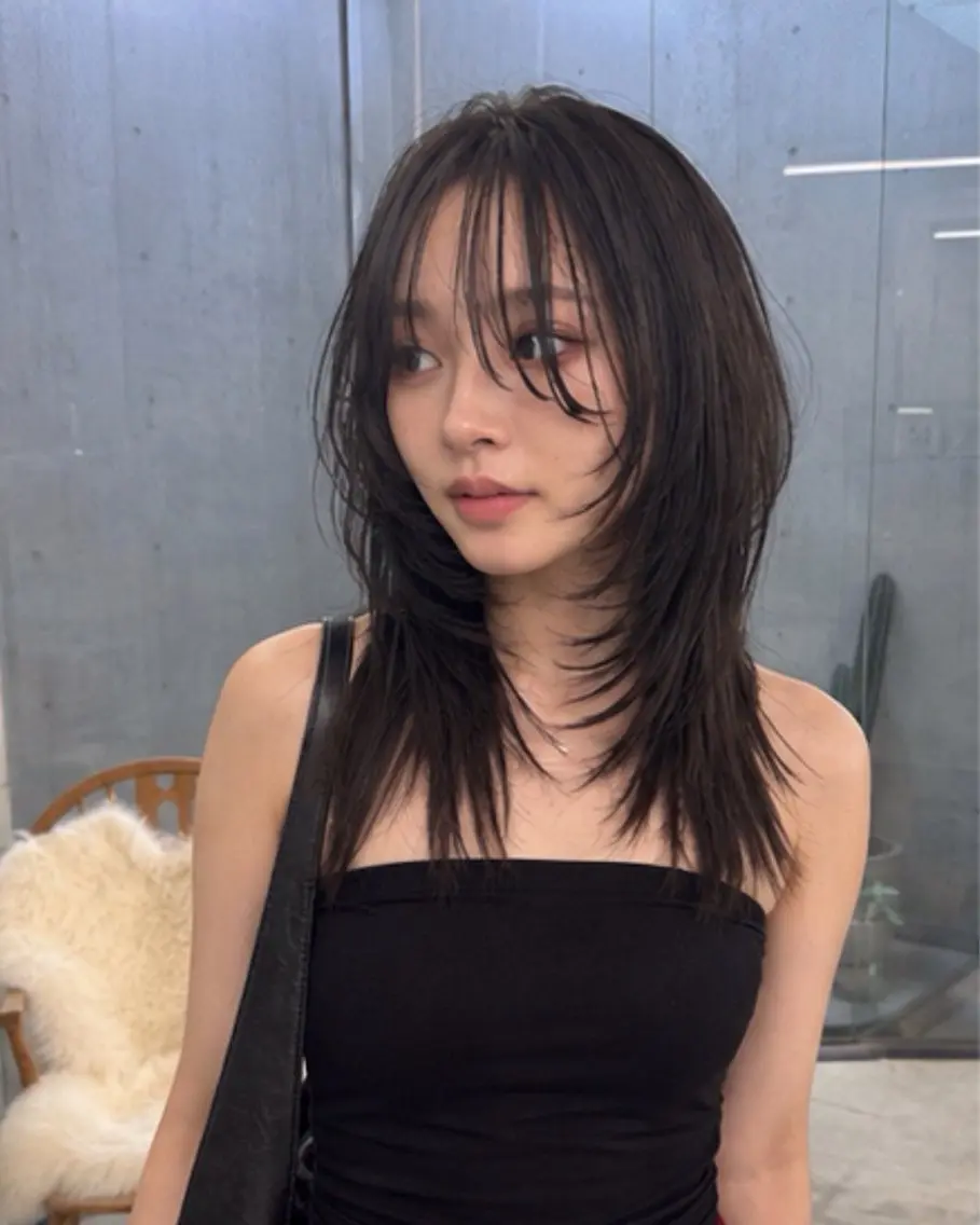 ミディアム ハッシュカット 韓国風ヘア レイヤーカット トリートメント カット トリートメント pia 薬院のヘアスタイル