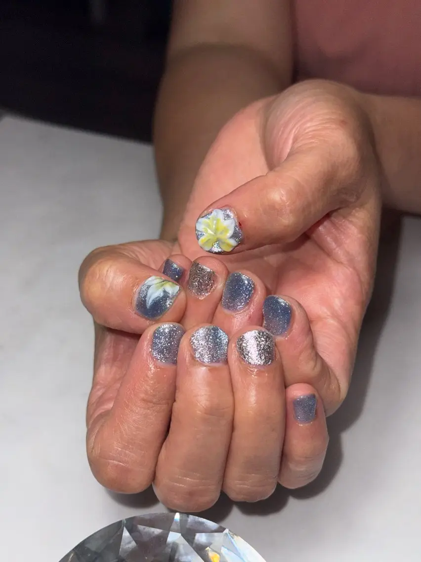 ネイル ハンドネイル Nailsalon soLのネイルデザイン