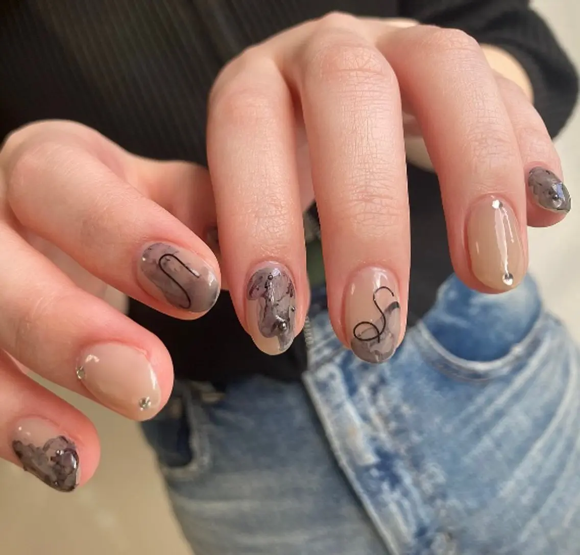 ネイル フットネイル NAILSALON NUIT.[ニュイ]のネイルデザイン