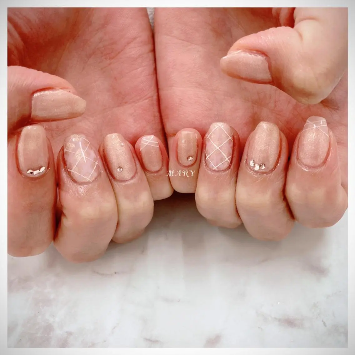 ネイル ニュアンスネイル ワンカラーネイル ピンク スクエアネイル ハンドネイル Mary nail .narumiのネイルデザイン