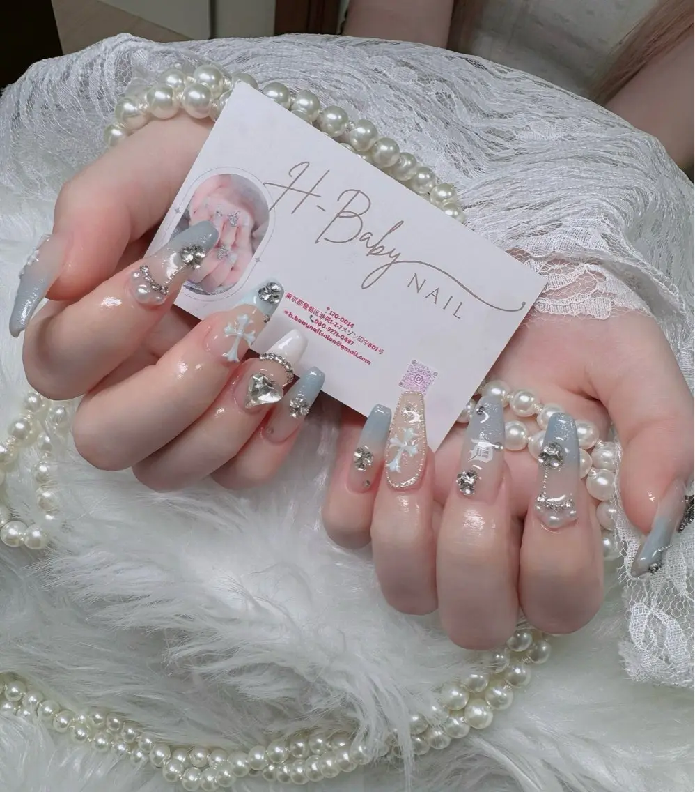 ネイル オーロラネイル フレンチネイル ジェルネイル ハロウィン 韓国ネイル ハンドネイル neco H.babynailのネイルデザイン