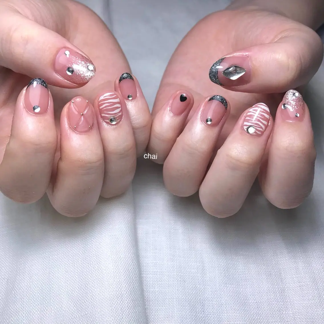 ネイル フラッシュネイル ジェルネイル 韓国ネイル 持ち込み ニュアンスネイル ハンドネイル chai nail _ai📍鶴橋のマツエク・マツパデザイン