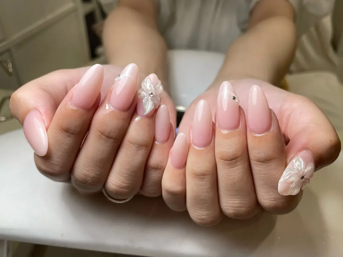 ネイル ハンドネイル LYYM Salon ユキのネイルデザイン