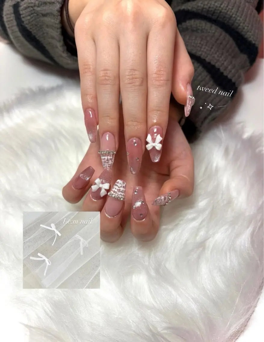 ネイル ガーリー ハンドネイル Le:M nail Mikuのネイルデザイン