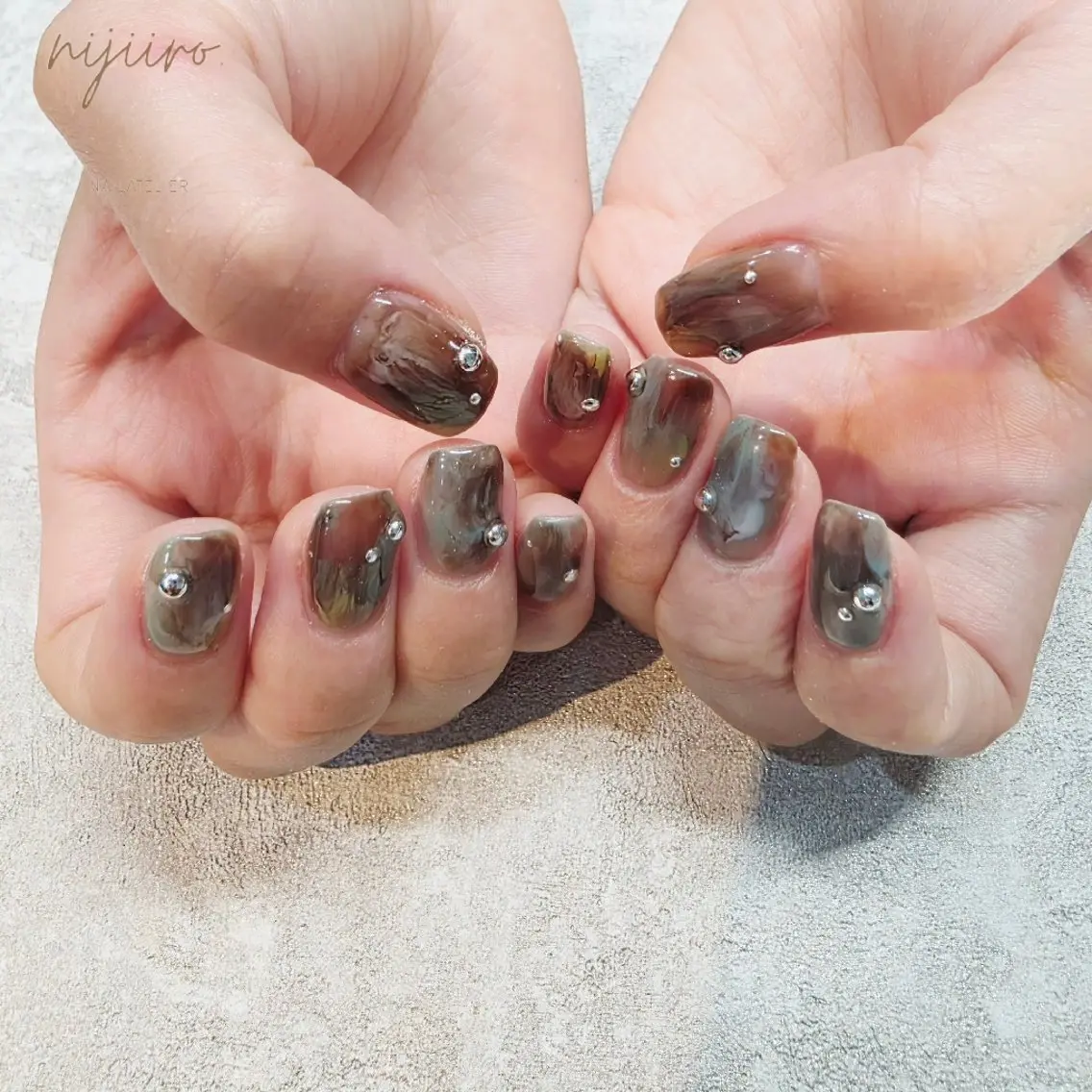 ネイル ハンドネイル nijiiro🌈 サトウのネイルデザイン
