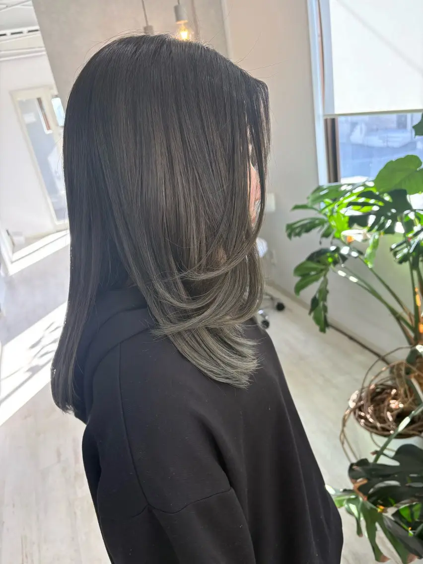 🌸カット＋髪質改善酸性ストレート＋つやトリートメント🌸憧れのサラサラヘアーに🥰の写真